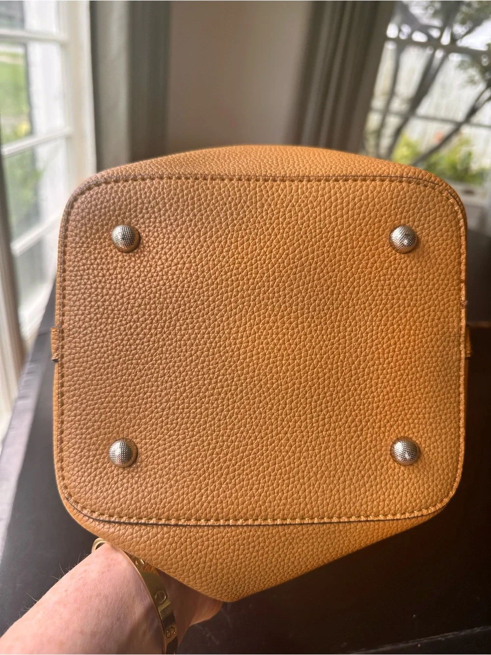 Brown Vegan Bucket Purse EUC
